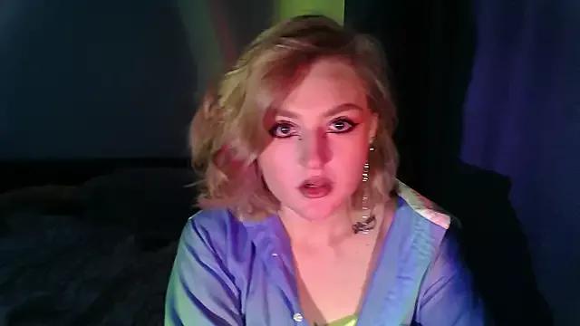 Girls: Stay up-to-date with the latest immersive cam streams gallery and try the most sensual entertainers flaunt their aroused bushes and steaming hot physiques as they lay bare and cum.