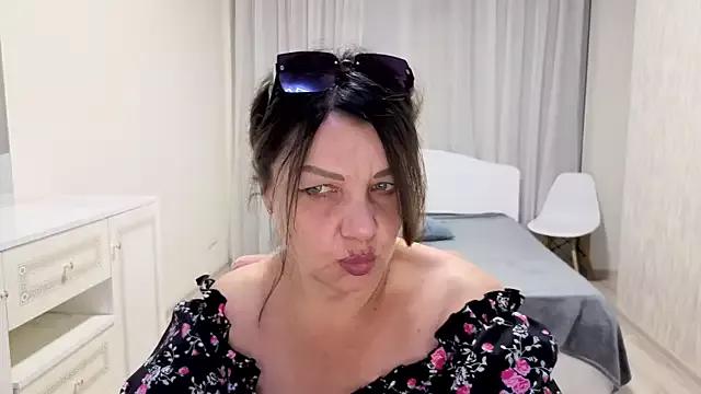 Nika_Light from StripChat is Freechat