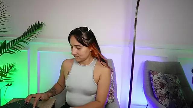 Girls: Stay up-to-date with the latest immersive cam streams gallery and try the most sensual entertainers flaunt their aroused bushes and steaming hot physiques as they lay bare and cum.