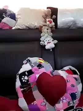 Girls: Stay up-to-date with the latest immersive cam streams gallery and try the most sensual entertainers flaunt their aroused bushes and steaming hot physiques as they lay bare and cum.