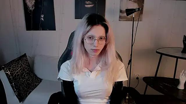 Girls: Stay up-to-date with the latest immersive cam streams gallery and try the most sensual entertainers flaunt their aroused bushes and steaming hot physiques as they lay bare and cum.