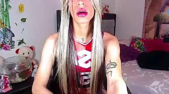 Girls: Stay up-to-date with the latest immersive cam streams gallery and try the most sensual entertainers flaunt their aroused bushes and steaming hot physiques as they lay bare and cum.