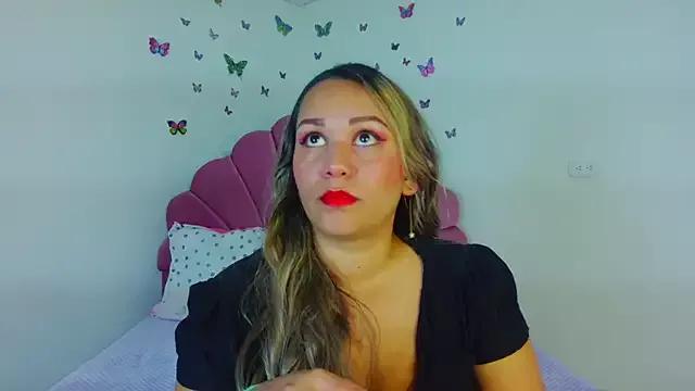 Girls: Stay up-to-date with the latest immersive cam streams gallery and try the most sensual entertainers flaunt their aroused bushes and steaming hot physiques as they lay bare and cum.