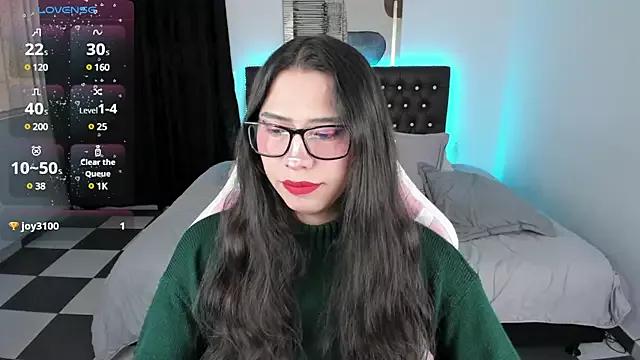 Girls: Stay up-to-date with the latest immersive cam streams gallery and try the most sensual entertainers flaunt their aroused bushes and steaming hot physiques as they lay bare and cum.