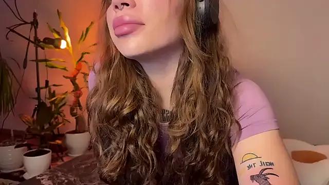 Girls: Stay up-to-date with the latest immersive cam streams gallery and try the most sensual entertainers flaunt their aroused bushes and steaming hot physiques as they lay bare and cum.