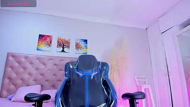Girls: Stay up-to-date with the latest immersive cam streams gallery and try the most sensual entertainers flaunt their aroused bushes and steaming hot physiques as they lay bare and cum.
