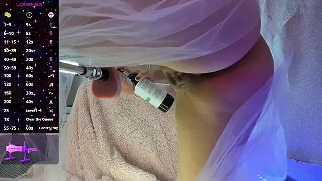 pink_punk_cam from StripChat is Freechat