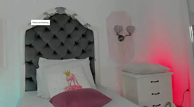 Girls: Stay up-to-date with the latest immersive cam streams gallery and try the most sensual entertainers flaunt their aroused bushes and steaming hot physiques as they lay bare and cum.
