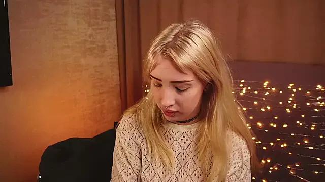 Girls: Stay up-to-date with the latest immersive cam streams gallery and try the most sensual entertainers flaunt their aroused bushes and steaming hot physiques as they lay bare and cum.