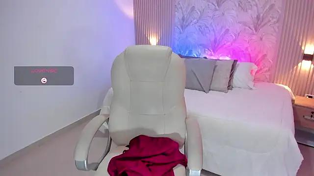 Girls: Stay up-to-date with the latest immersive cam streams gallery and try the most sensual entertainers flaunt their aroused bushes and steaming hot physiques as they lay bare and cum.