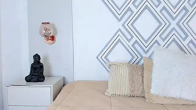 Girls: Stay up-to-date with the latest immersive cam streams gallery and try the most sensual entertainers flaunt their aroused bushes and steaming hot physiques as they lay bare and cum.