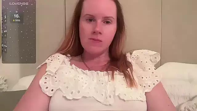 redheadrosie69 from StripChat is Freechat