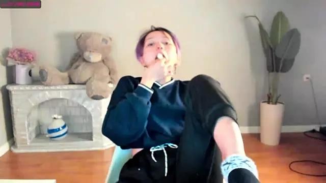 Girls: Stay up-to-date with the latest immersive cam streams gallery and try the most sensual entertainers flaunt their aroused bushes and steaming hot physiques as they lay bare and cum.