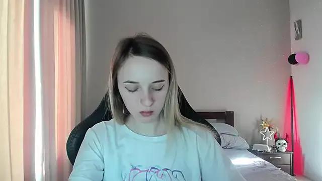 Girls: Stay up-to-date with the latest immersive cam streams gallery and try the most sensual entertainers flaunt their aroused bushes and steaming hot physiques as they lay bare and cum.
