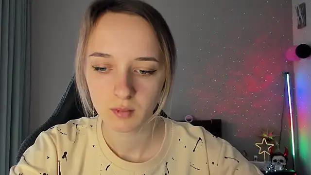 Girls: Stay up-to-date with the latest immersive cam streams gallery and try the most sensual entertainers flaunt their aroused bushes and steaming hot physiques as they lay bare and cum.