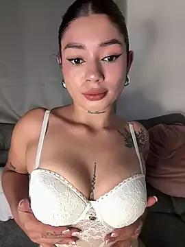 Girls: Stay up-to-date with the latest immersive cam streams gallery and try the most sensual entertainers flaunt their aroused bushes and steaming hot physiques as they lay bare and cum.