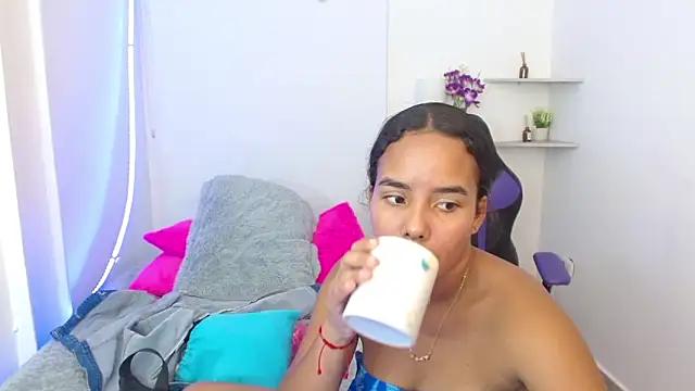 Girls: Stay up-to-date with the latest immersive cam streams gallery and try the most sensual entertainers flaunt their aroused bushes and steaming hot physiques as they lay bare and cum.