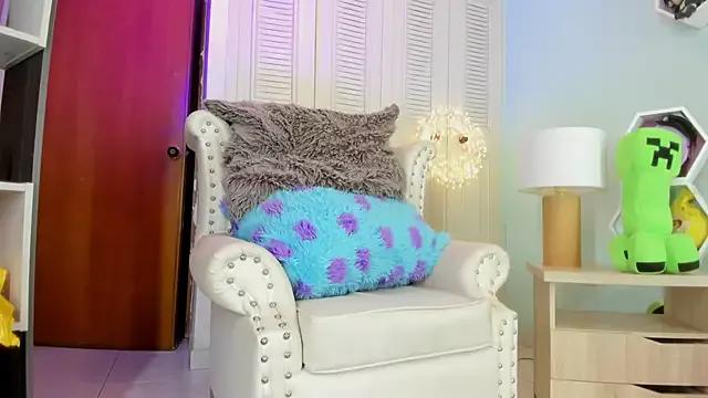 Girls: Stay up-to-date with the latest immersive cam streams gallery and try the most sensual entertainers flaunt their aroused bushes and steaming hot physiques as they lay bare and cum.