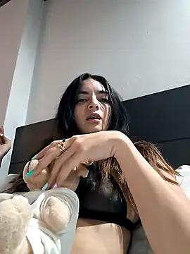 Girls: Stay up-to-date with the latest immersive cam streams gallery and try the most sensual entertainers flaunt their aroused bushes and steaming hot physiques as they lay bare and cum.