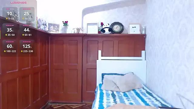 Sandra_Crowley from StripChat is Freechat