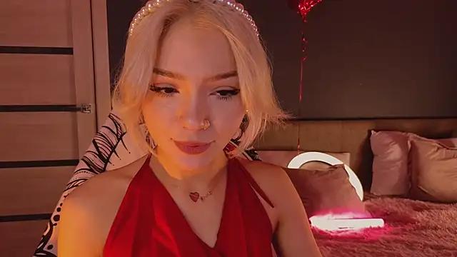 Girls: Stay up-to-date with the latest immersive cam streams gallery and try the most sensual entertainers flaunt their aroused bushes and steaming hot physiques as they lay bare and cum.