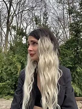 Girls: Stay up-to-date with the latest immersive cam streams gallery and try the most sensual entertainers flaunt their aroused bushes and steaming hot physiques as they lay bare and cum.