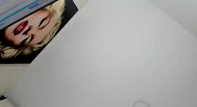 Girls: Stay up-to-date with the latest immersive cam streams gallery and try the most sensual entertainers flaunt their aroused bushes and steaming hot physiques as they lay bare and cum.