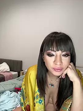 sashapearl23 from StripChat is Freechat
