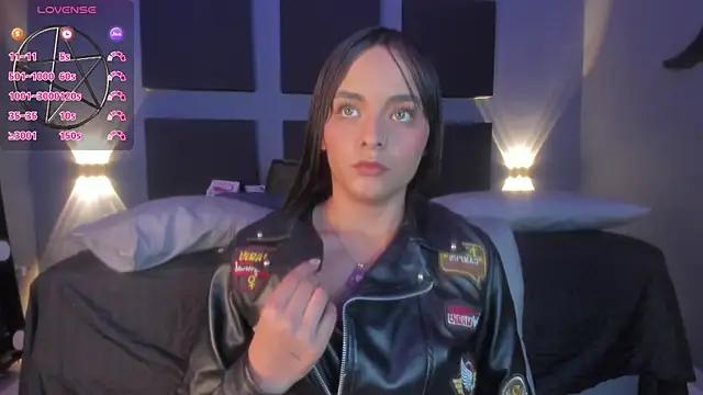 Girls: Stay up-to-date with the latest immersive cam streams gallery and try the most sensual entertainers flaunt their aroused bushes and steaming hot physiques as they lay bare and cum.