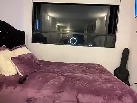 Scarlett_Jazmin from StripChat is Freechat