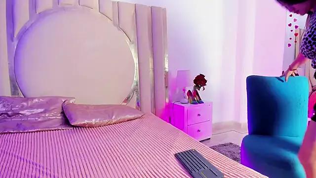 Girls: Stay up-to-date with the latest immersive cam streams gallery and try the most sensual entertainers flaunt their aroused bushes and steaming hot physiques as they lay bare and cum.