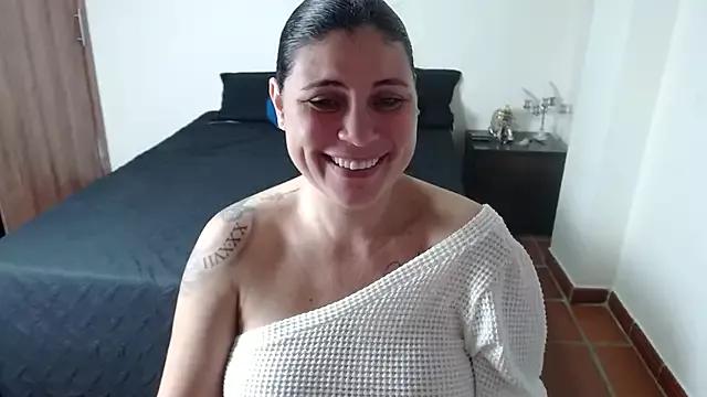 Girls: Stay up-to-date with the latest immersive cam streams gallery and try the most sensual entertainers flaunt their aroused bushes and steaming hot physiques as they lay bare and cum.