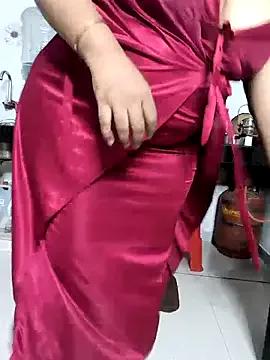 Selina_6 from StripChat is Freechat