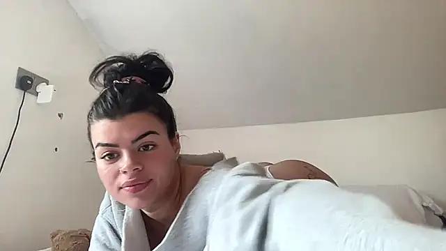 Girls: Stay up-to-date with the latest immersive cam streams gallery and try the most sensual entertainers flaunt their aroused bushes and steaming hot physiques as they lay bare and cum.