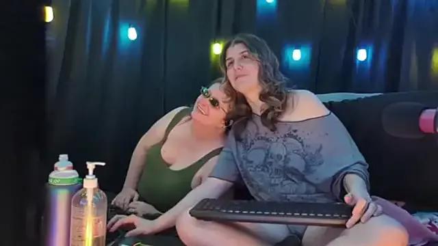 Girls: Stay up-to-date with the latest immersive cam streams gallery and try the most sensual entertainers flaunt their aroused bushes and steaming hot physiques as they lay bare and cum.
