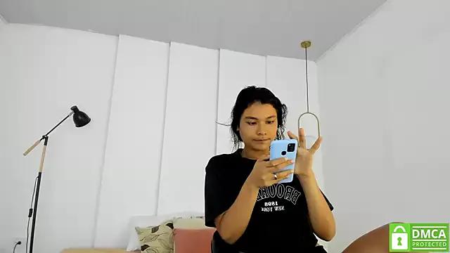 sexychanell_18 from StripChat is Freechat