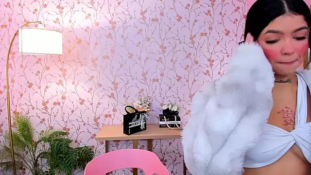 Girls: Stay up-to-date with the latest immersive cam streams gallery and try the most sensual entertainers flaunt their aroused bushes and steaming hot physiques as they lay bare and cum.
