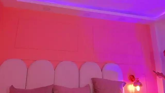 Girls: Stay up-to-date with the latest immersive cam streams gallery and try the most sensual entertainers flaunt their aroused bushes and steaming hot physiques as they lay bare and cum.