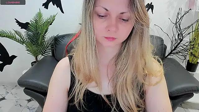 Girls: Stay up-to-date with the latest immersive cam streams gallery and try the most sensual entertainers flaunt their aroused bushes and steaming hot physiques as they lay bare and cum.