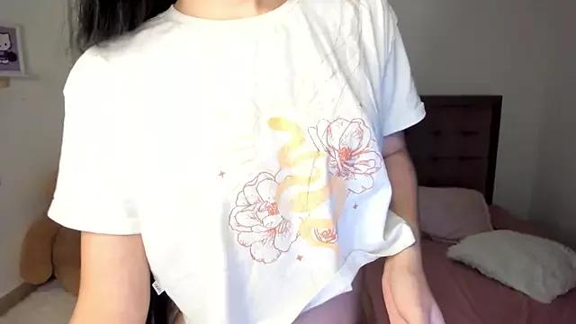 Girls: Stay up-to-date with the latest immersive cam streams gallery and try the most sensual entertainers flaunt their aroused bushes and steaming hot physiques as they lay bare and cum.