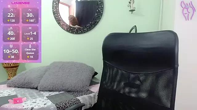 Girls: Stay up-to-date with the latest immersive cam streams gallery and try the most sensual entertainers flaunt their aroused bushes and steaming hot physiques as they lay bare and cum.