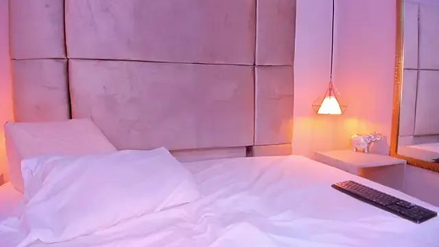 Girls: Stay up-to-date with the latest immersive cam streams gallery and try the most sensual entertainers flaunt their aroused bushes and steaming hot physiques as they lay bare and cum.