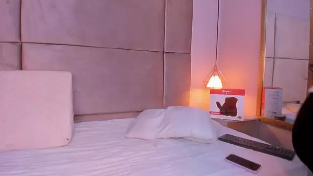 Girls: Stay up-to-date with the latest immersive cam streams gallery and try the most sensual entertainers flaunt their aroused bushes and steaming hot physiques as they lay bare and cum.