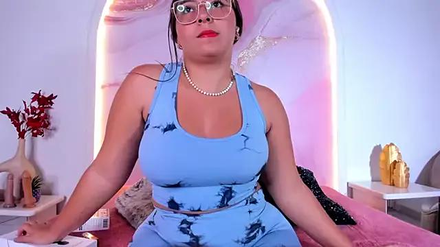 Girls: Stay up-to-date with the latest immersive cam streams gallery and try the most sensual entertainers flaunt their aroused bushes and steaming hot physiques as they lay bare and cum.