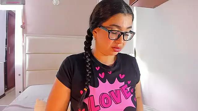 sophia_rivera2 from StripChat is Freechat