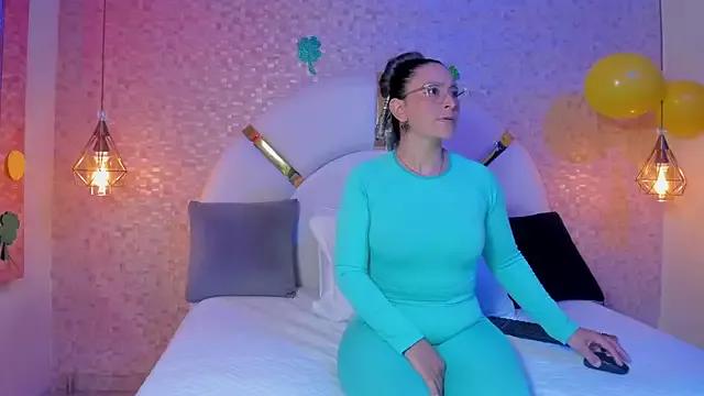 Girls: Stay up-to-date with the latest immersive cam streams gallery and try the most sensual entertainers flaunt their aroused bushes and steaming hot physiques as they lay bare and cum.