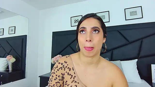 Girls: Stay up-to-date with the latest immersive cam streams gallery and try the most sensual entertainers flaunt their aroused bushes and steaming hot physiques as they lay bare and cum.