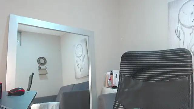 Girls: Stay up-to-date with the latest immersive cam streams gallery and try the most sensual entertainers flaunt their aroused bushes and steaming hot physiques as they lay bare and cum.