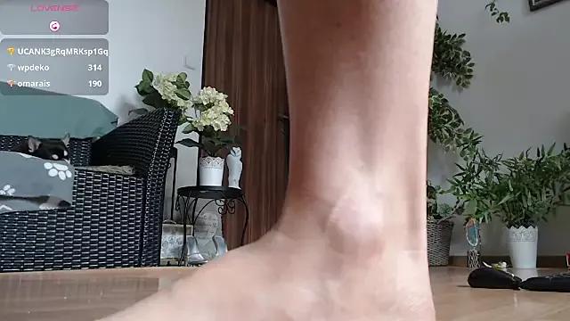Girls: Stay up-to-date with the latest immersive cam streams gallery and try the most sensual entertainers flaunt their aroused bushes and steaming hot physiques as they lay bare and cum.