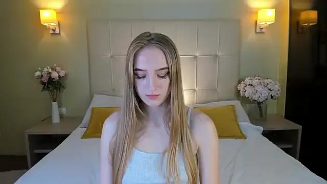 Girls: Stay up-to-date with the latest immersive cam streams gallery and try the most sensual entertainers flaunt their aroused bushes and steaming hot physiques as they lay bare and cum.